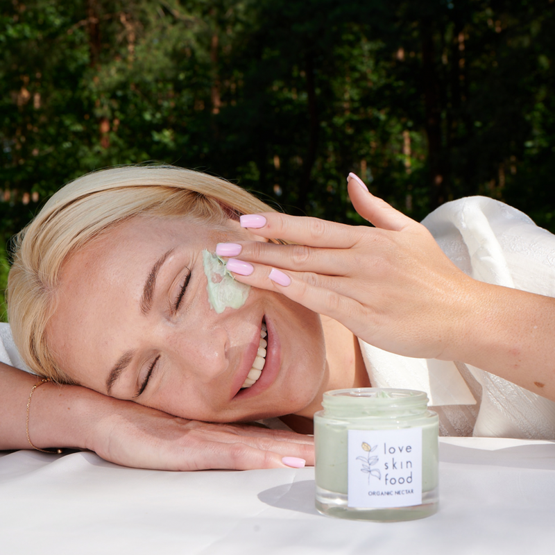 ORGANIC AVOCADO FACE & BODY BUTTER Z BURSZTYNEM I ZIELONĄ SPIRULINĄ 100ml